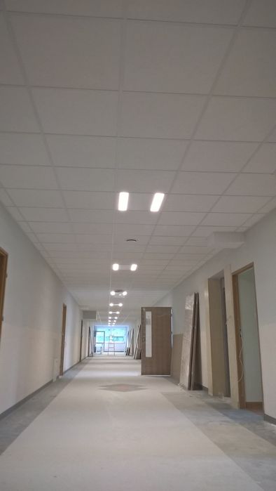 Sufit podwieszany kasetonowy 60x60 Armstrong