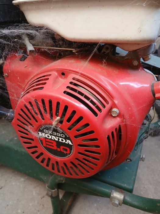 Bio Triturador de ramos honda 13 Cv