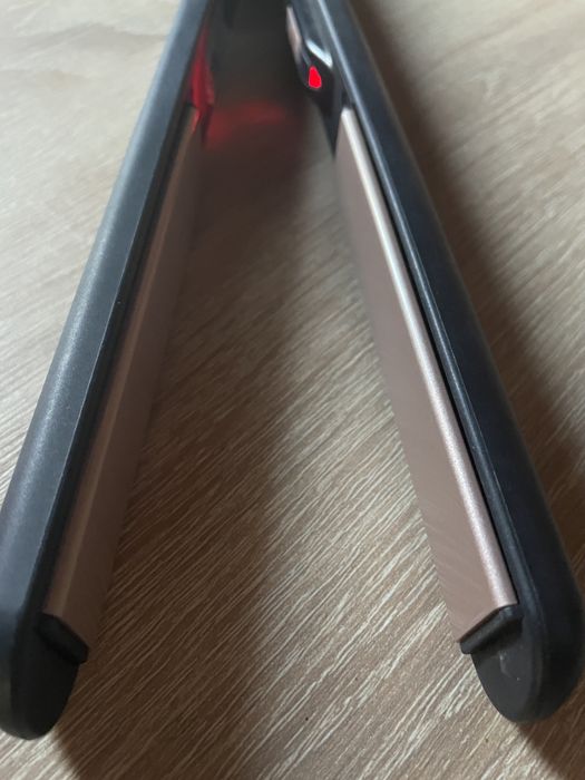 Випрямляч для волосся Vitek