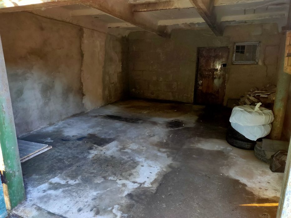 Продам гараж р. Пятий (Естафета)