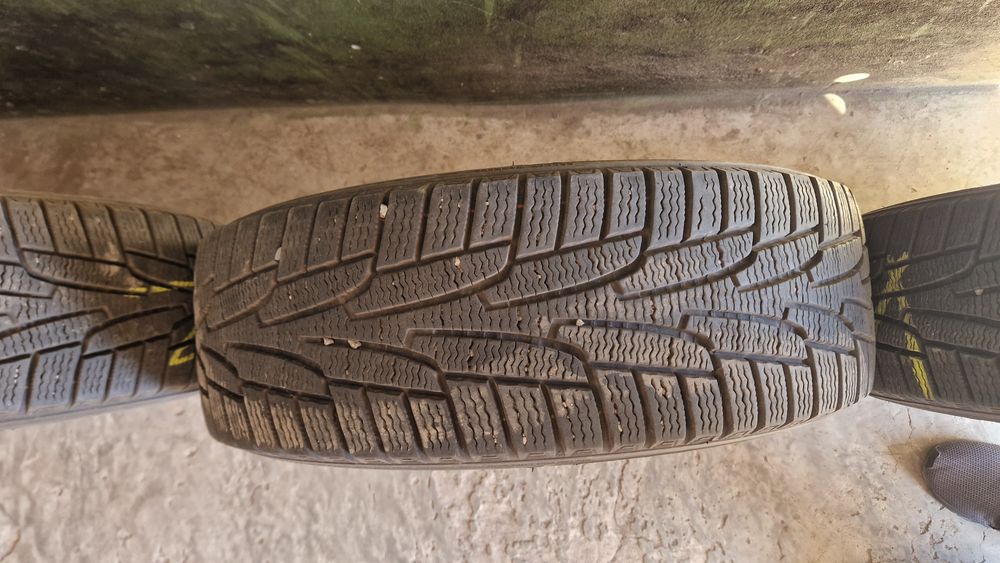 Зимняя резина на дисках 185/65/15 Chevrolet Lacetti