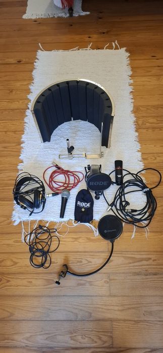 Som - microfone - mic screen - pop filter - placa de som