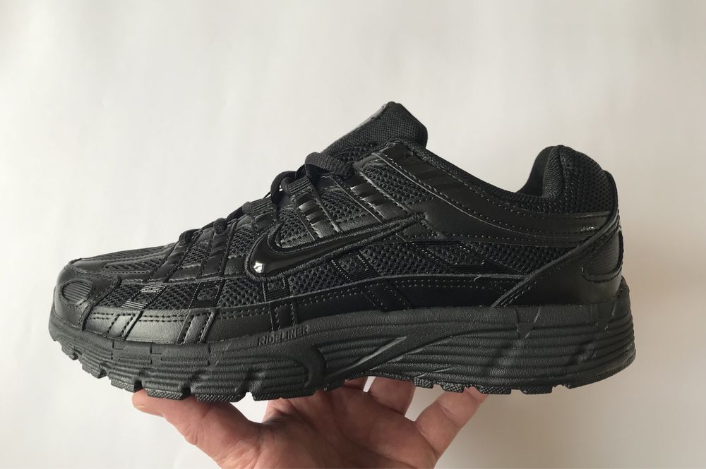 Nike P-6000 Triple Black 41-46, повністью чорні.