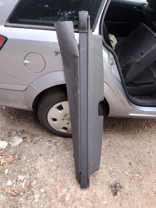 Roleta bagażnika opel astra h