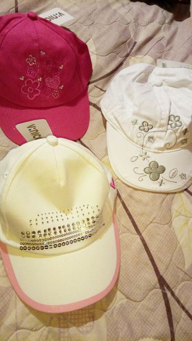 Новые кепки Vinis девочке 6-8 лет