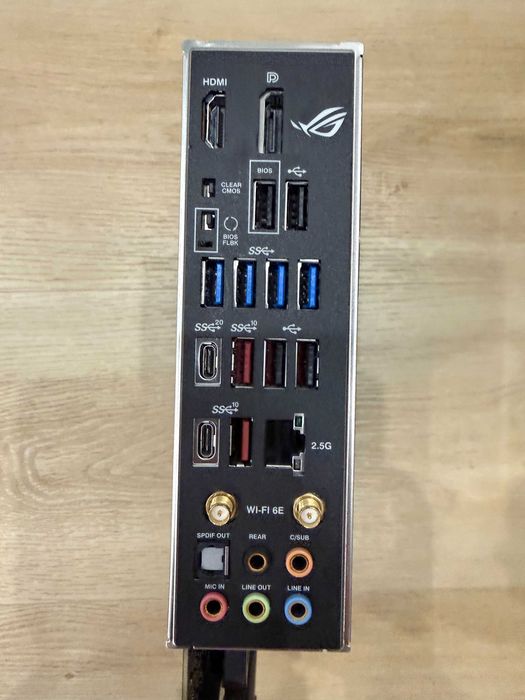 ASUS ROG Strix Z790-F Gaming WiFi