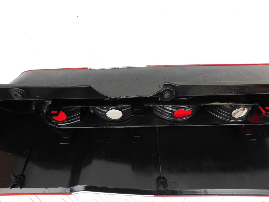 Mercedes Sprinter 906 lampa PRAWA tył pasażera 06-17r