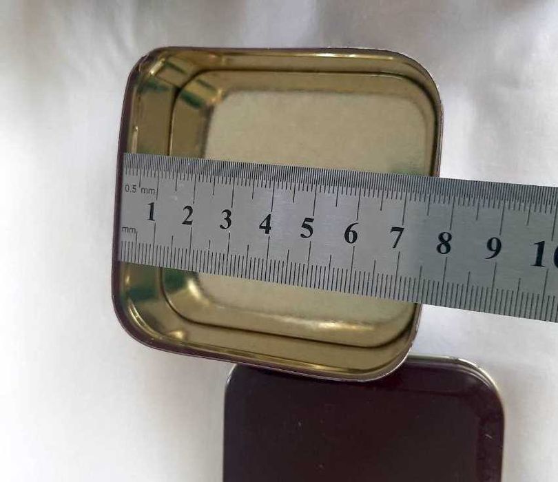 Набор 3 жестяные емкости для чая или приправ, размер 7,5х7,5 х3,5 см