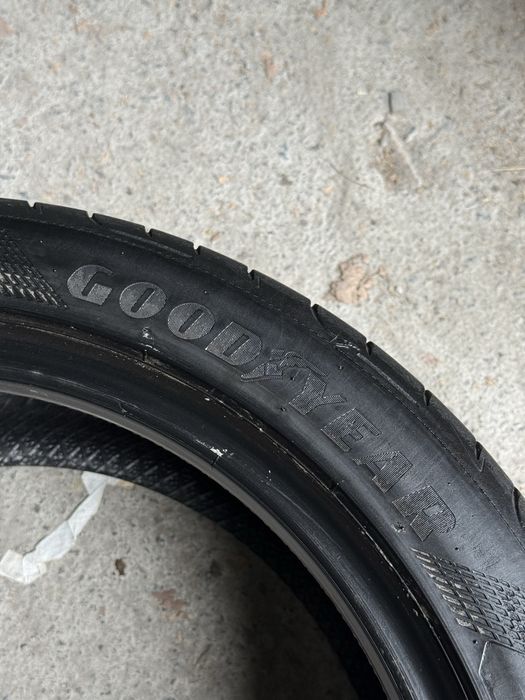 225/45/17 Goodyear комплект склад шини б/у літо резина