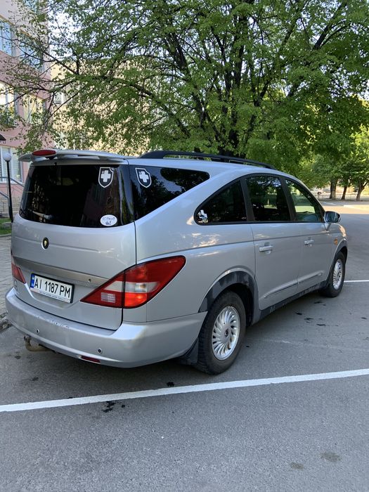 Внедорожник дизель 2.7 автомат