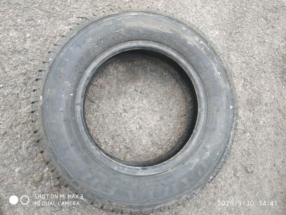 Продам резину  165 70 13 PARTNER