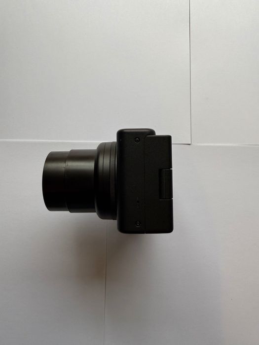 Sony ZV-1 Mark II + Flash — Como Novo