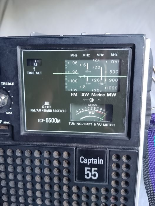 Rádio portátil Sony