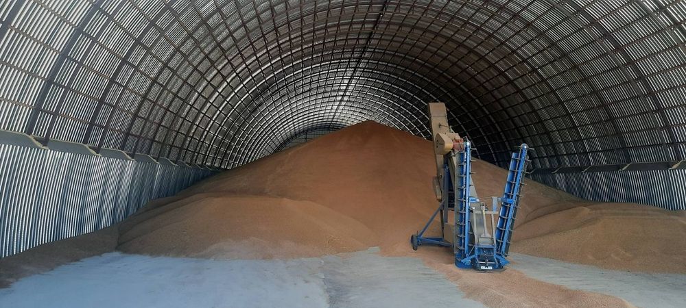 Будівництво арочних Ангарів по Україні. Комплектуючі для Ангарів.