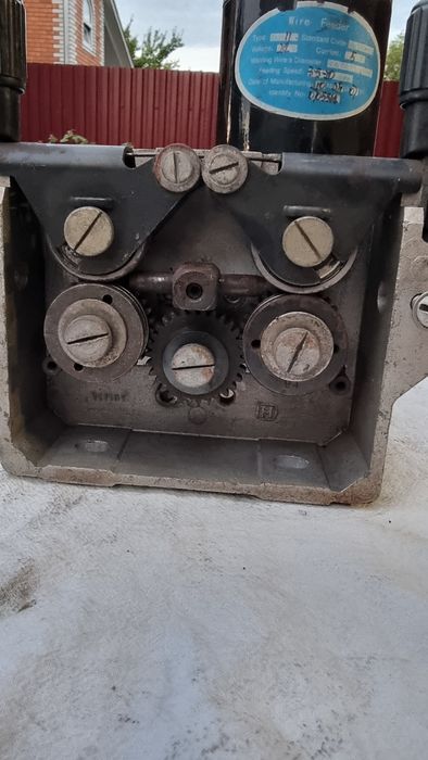 Механізм подавання зварювального дроту для MIG/MAG зварки