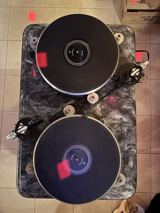 Leitores de vinil Ariston RD40