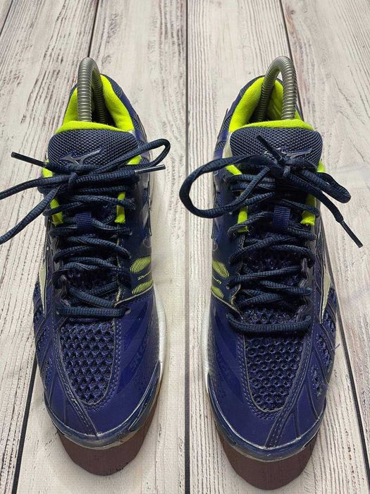 Кроссовки Mizuno Wave Tornado X