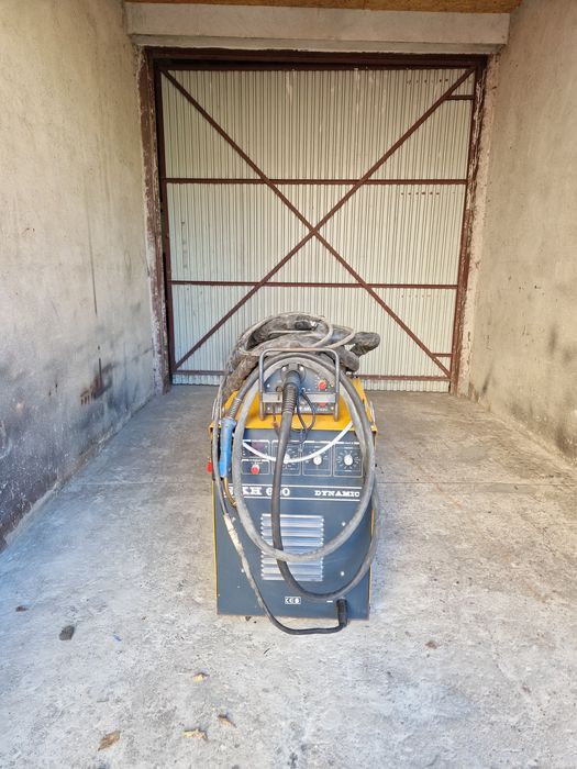 Sprzedaż półautomatu spawalniczego