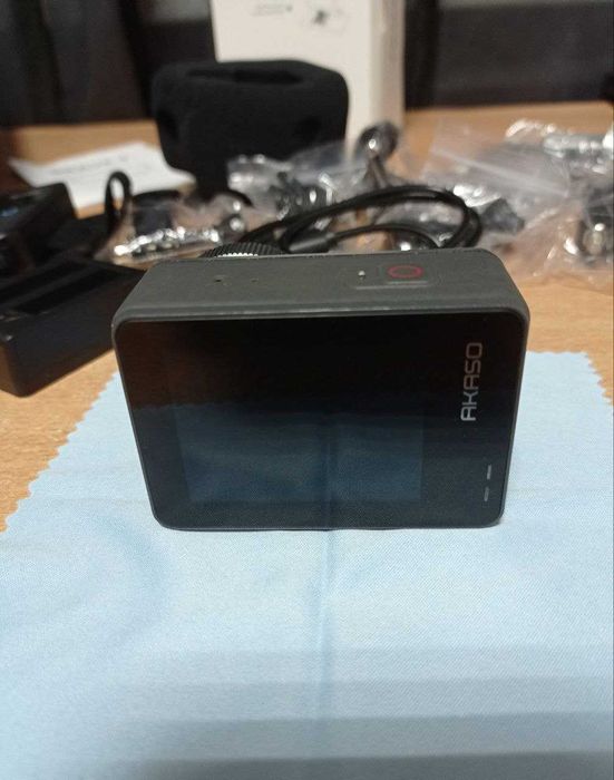 Камера akaso brave 7