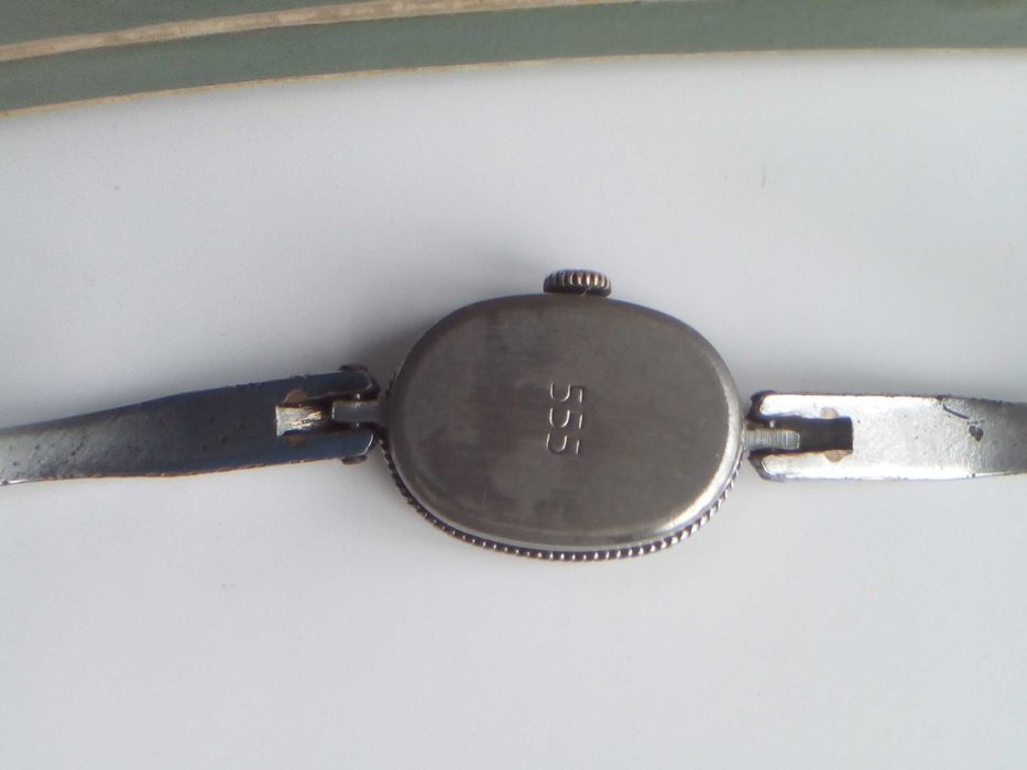 женские механические часы Луч (СССР)