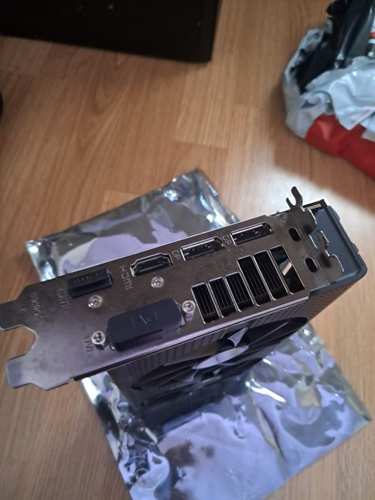 Продам відеокарту