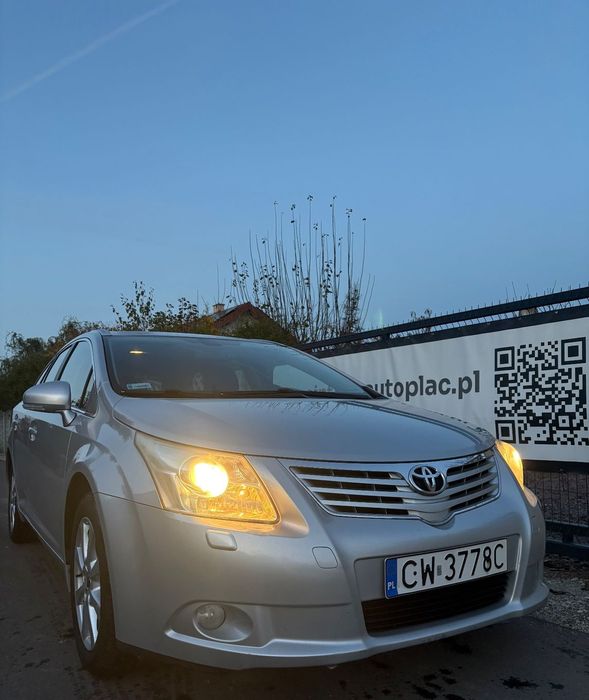 Toyota Avensis doinwestowany10lat jeden właściciel•Zadbany•podgrzewane fotele iwięcej