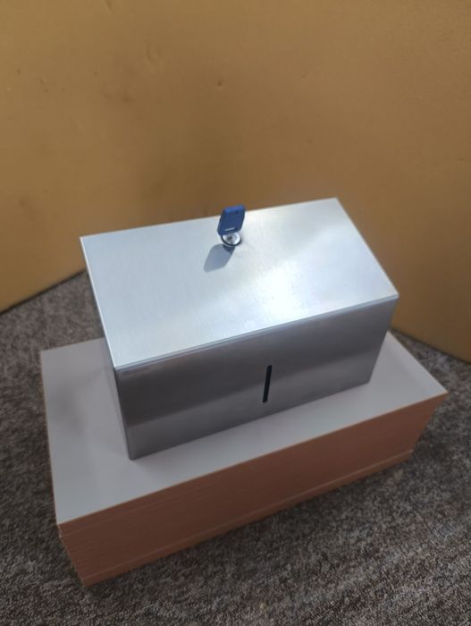 Pojemnik na ręczniki papierowe MERIDA