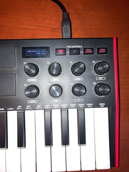 Міді-клавіатура Akai MPK MINI MK3