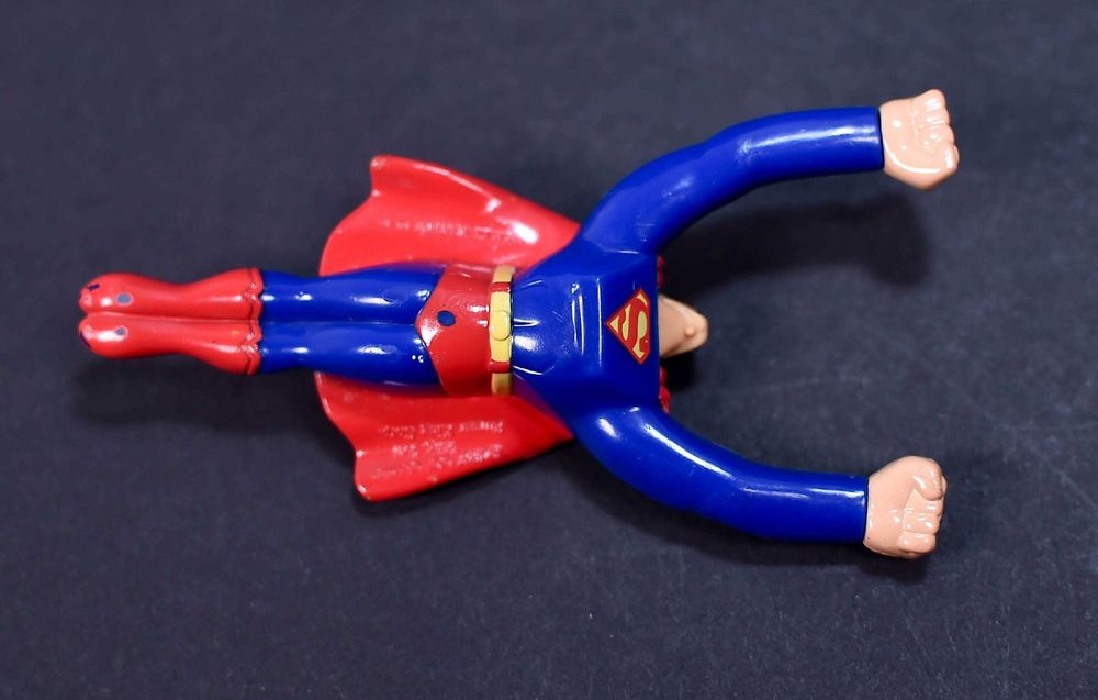 DC Justice League Superman 4" Long Toy Figure 2003
