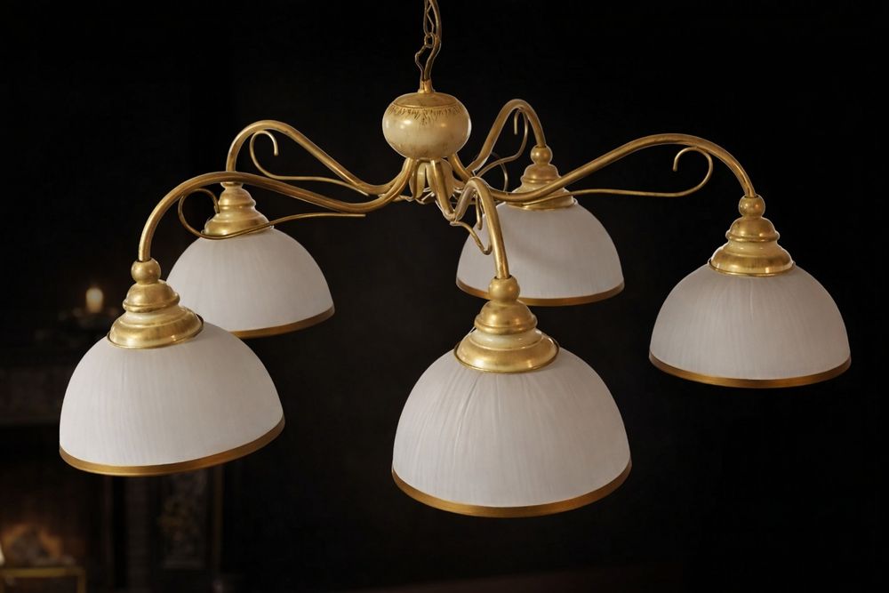 Stylowy żyrandol 5-ramienny kremowo-złoty, klasyczny