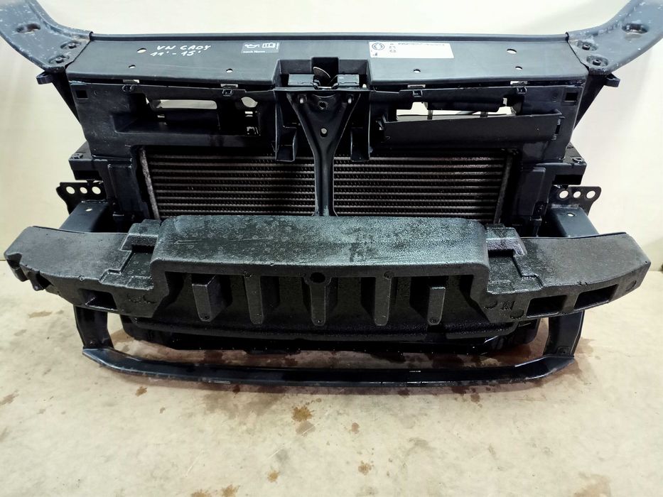 VW Volkswagen Caddy 3 Touran 2  FL lift pas przód przedni wzmocnienie