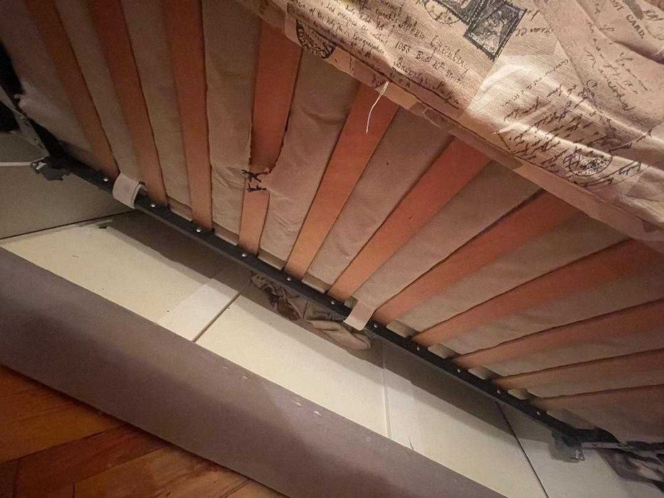 Продаю Диван б/у