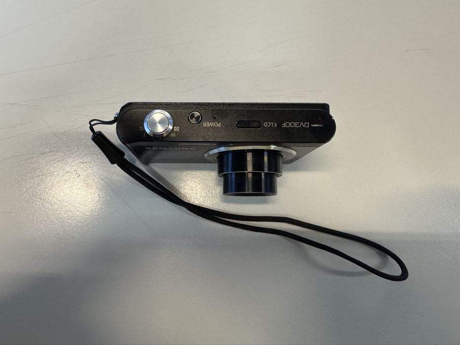 Camera digital samsung DV300F
