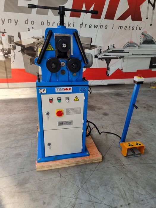 Giętarka do rur I profili RBM 10 elektryczna