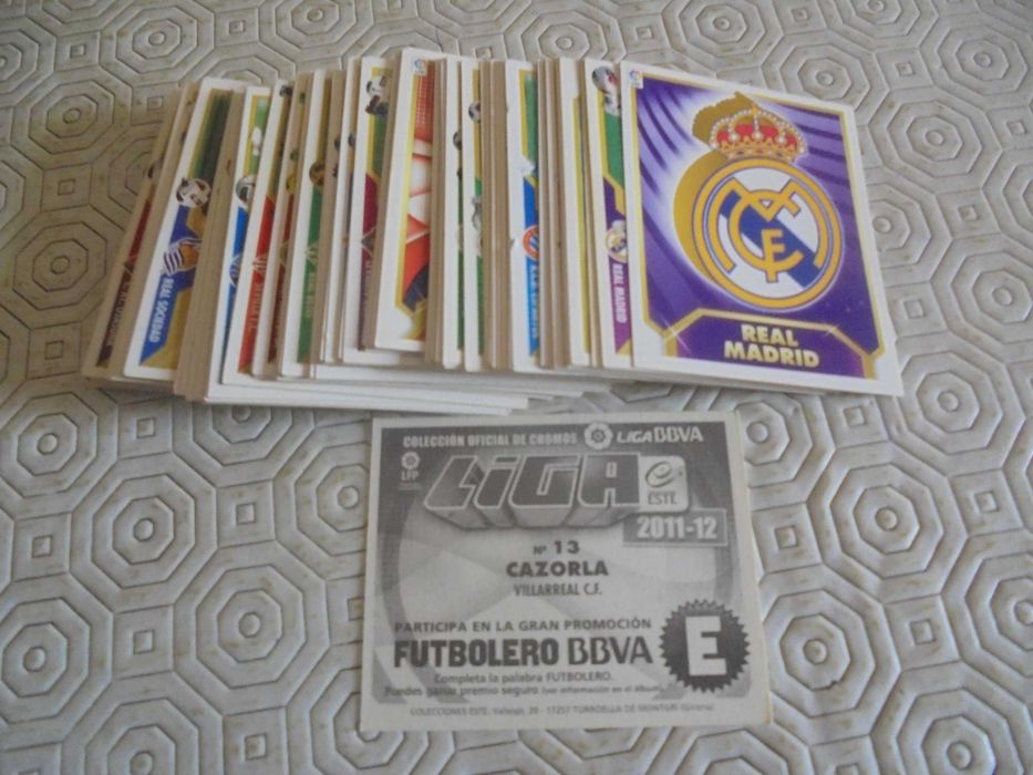 Lote de 110 cromos de futebol da La Liga 2011-12 - todos diferentes