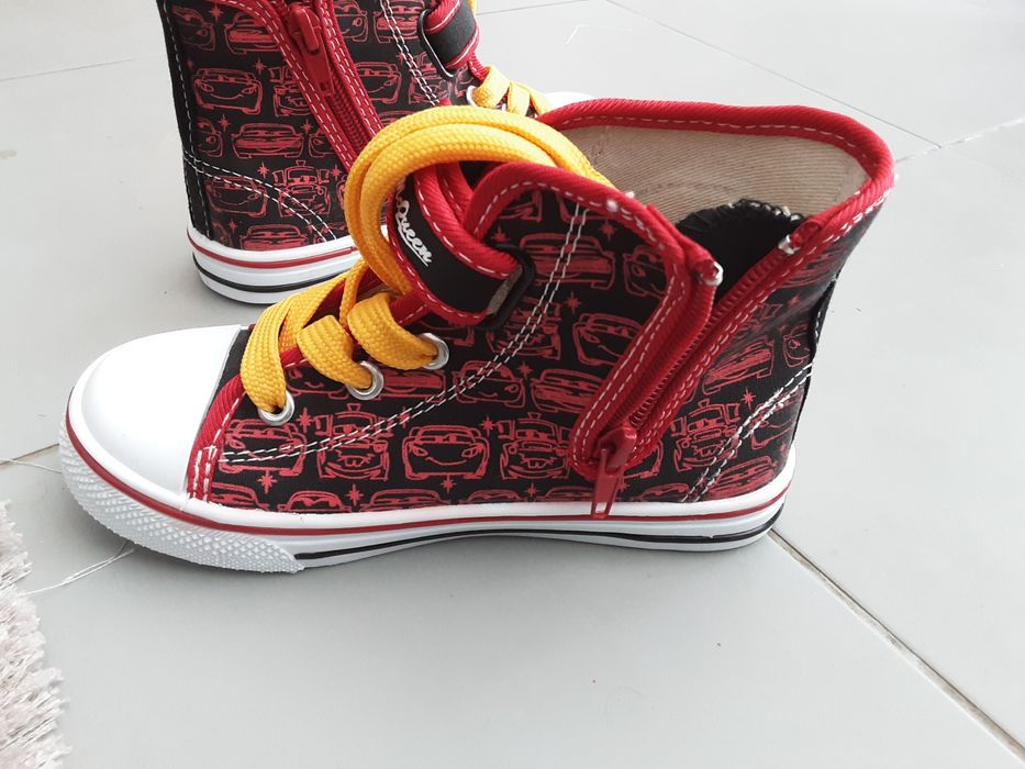 Téni e bota do Faísca McQueen