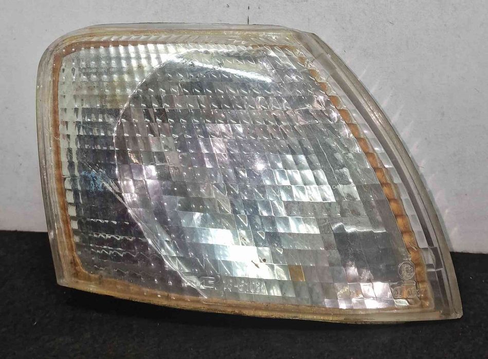 Pisca Frente Direito - VW PASSAT B5