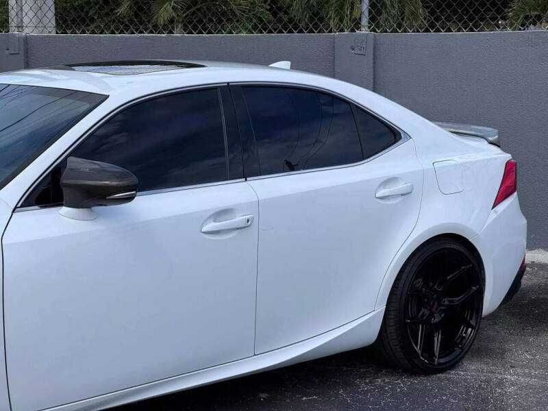 2020 Lexus IS 300