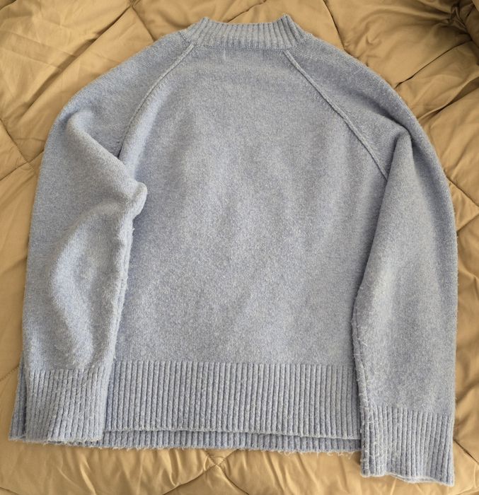 Blusa azul clara de malha