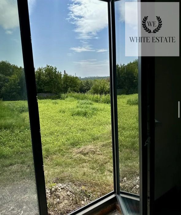 Продаж 2 поверхового будинку і ділянкою 6 сот. в Кутківцях