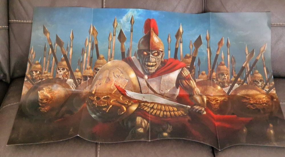 Tourbook 2023 z trasy Iron Maiden !!!