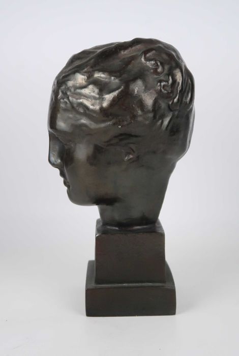 Busto de Hygeia - Metal Art Patinado