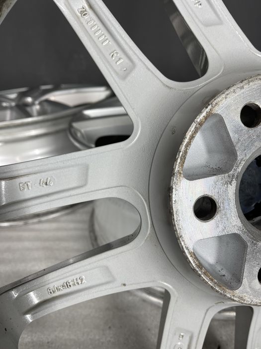 Диски R18 5x112 Et44 8J. Volkswagen Passat Jetta NMS CC Arteon Golf