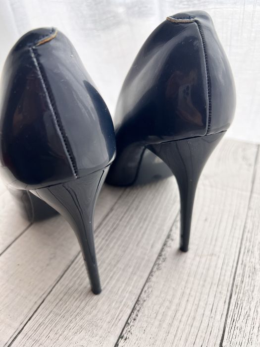 Szpilki Vices Nowe ,rozmiar 38 ,granatowe