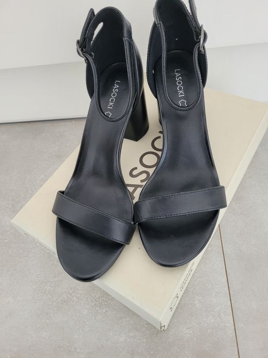 Sandały Lasocki roz. 38