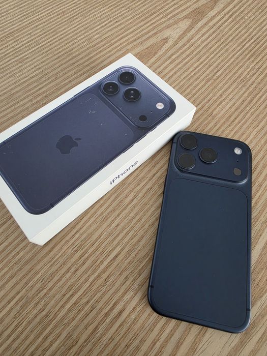 Iphone 17 PRO - Azul