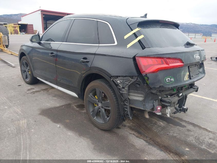 Продам ауді q5  буде в країні 5 травня