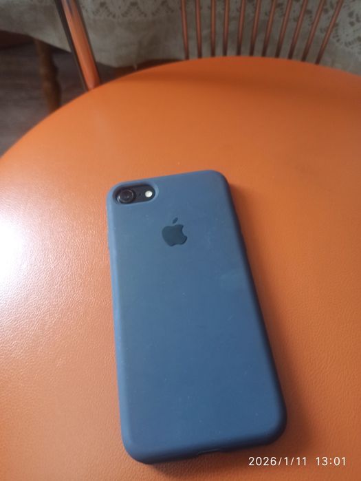 iPhone 7 все працює батарея тримає.