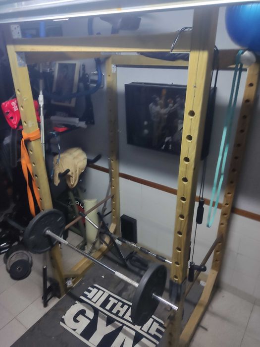 Rack musculaçao de madeira424443863736012801
