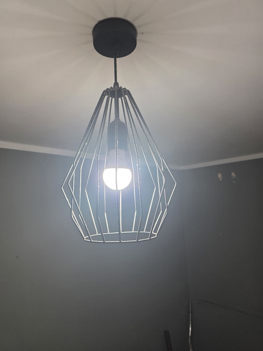 Lampa wisząca czarna